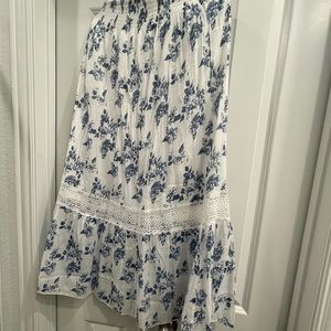 Beautiful floral maxi skirt